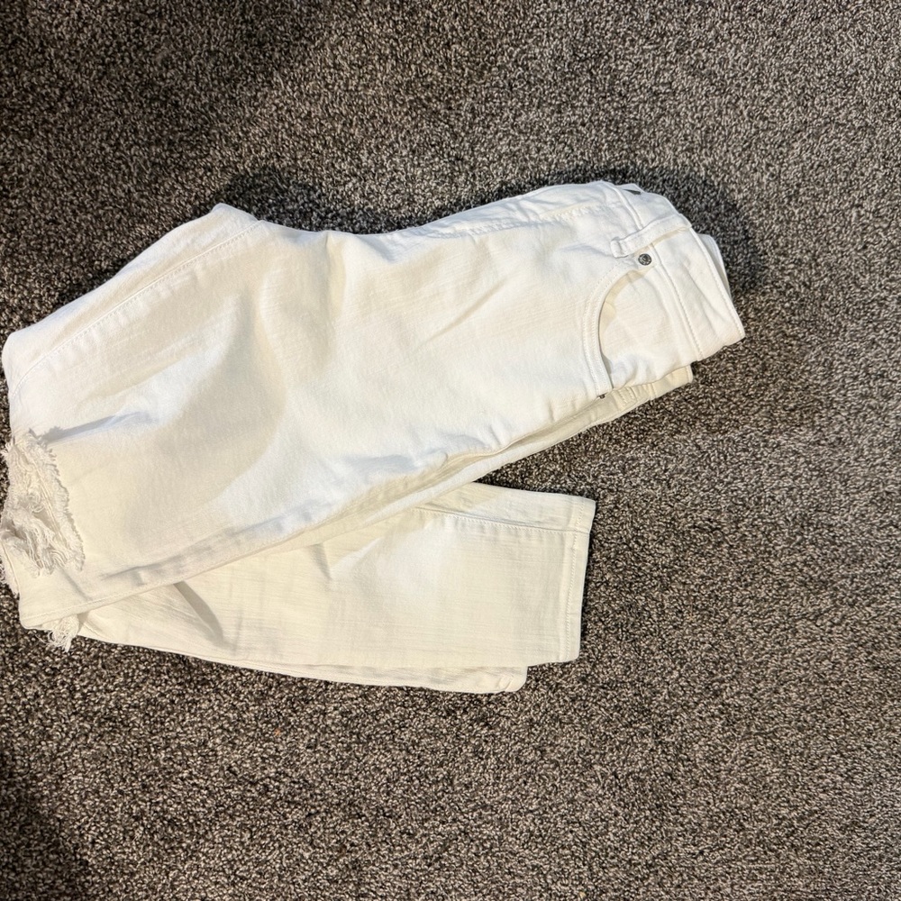 Abercrombie & Fitch Women's Cropped White Jeans